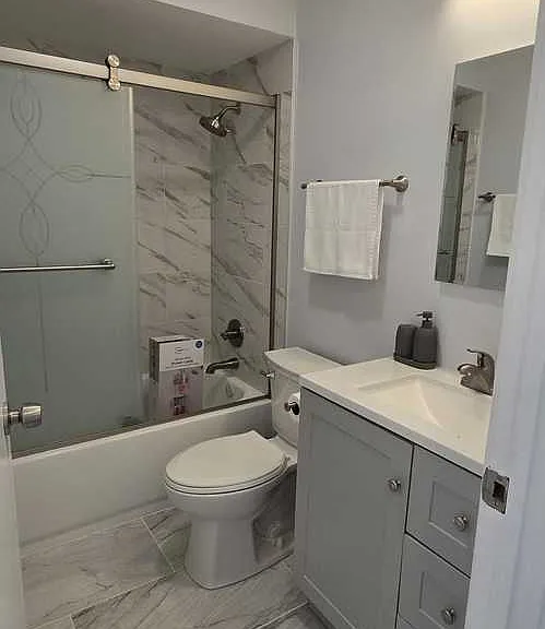 Bay Colony Dr — Photo 11