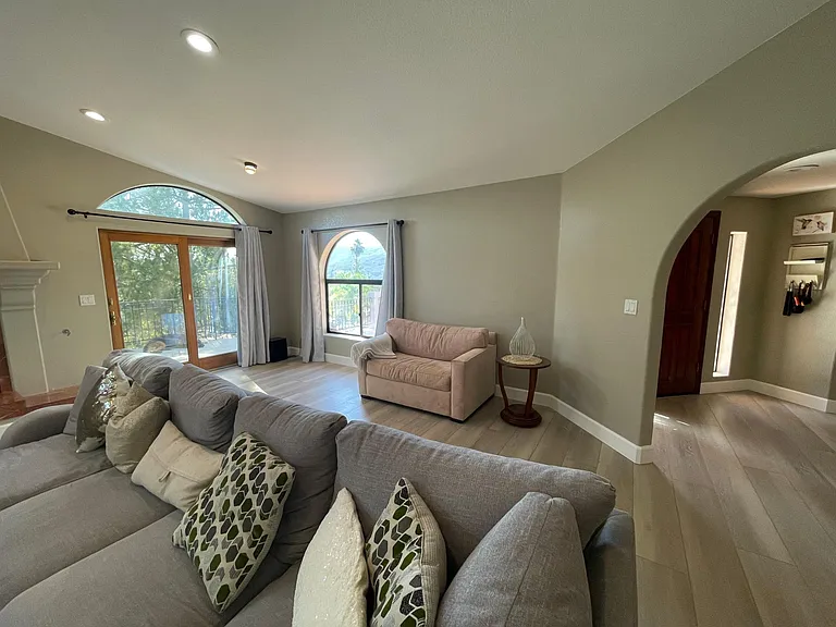 15290 Moonglow Dr — Photo 4