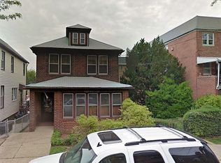 7233 Caldwell Ave, Maspeth, NY 11378