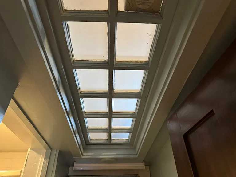780 University Ave — Photo 22