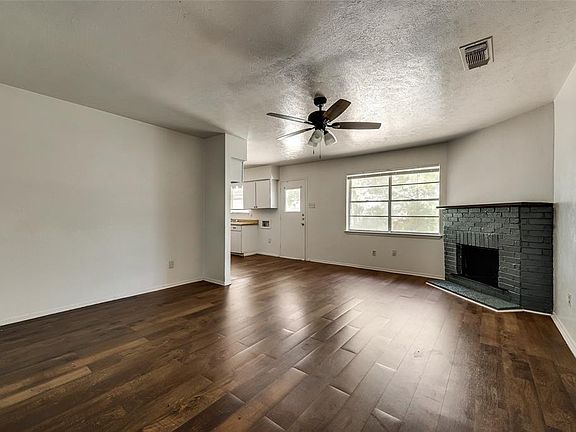 3rd image of 343 Linkmeadow Dr