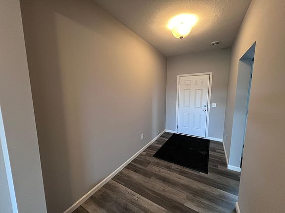 3rd image of 2478 Jacamar Ave NE