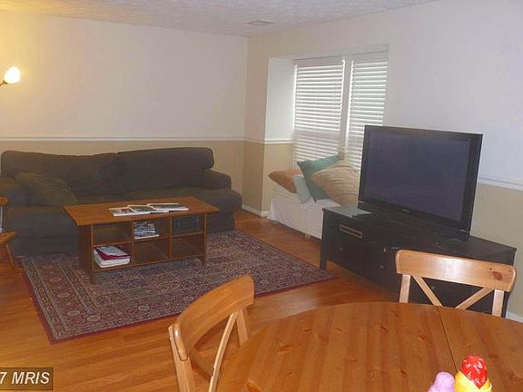 5th image of 529 Pensacola Dr