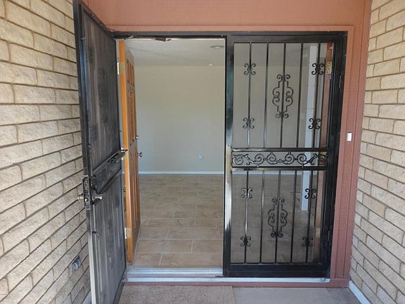 5th image of 4526 W Orchid Ln