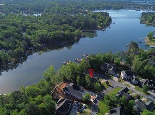 100 Shores Edge Dr, Chapin, SC 29036
