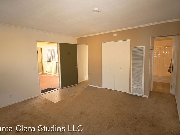 4th image of 1381 E Santa Clara St #34