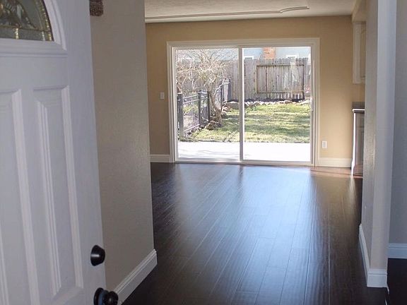 3rd image of 8444 Mansfield Dr