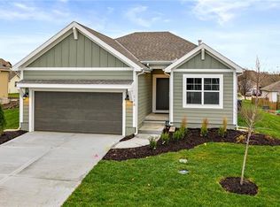 2106 SW Rutherford Dr, Lees Summit, MO 64082