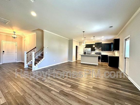 5th image of 2962 Vincent Astor Dr