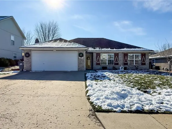 604 SE Saratoga Dr, Blue Springs, MO 64014