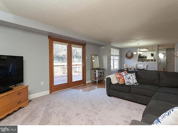 4th image of 3007 Cardinal Ln