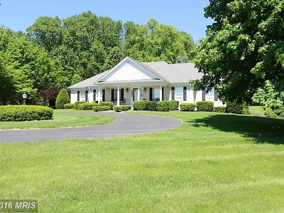 4th image of 110 Coopers Ln