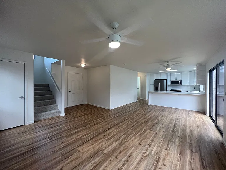 95-208 Mahelu Pl — Photo 2