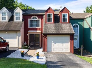 4 Monmouth Dr, Cranberry Township, PA