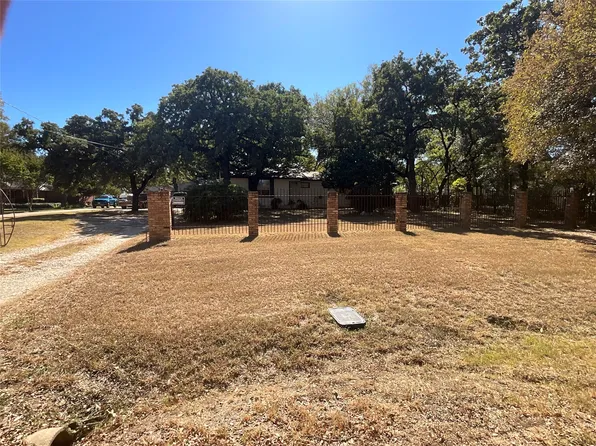 7116 Bowman Springs Rd, Arlington, TX 76016