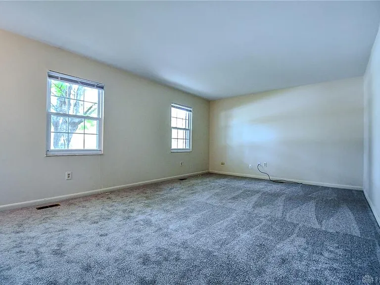 3108 E Stroop Rd — Photo 6