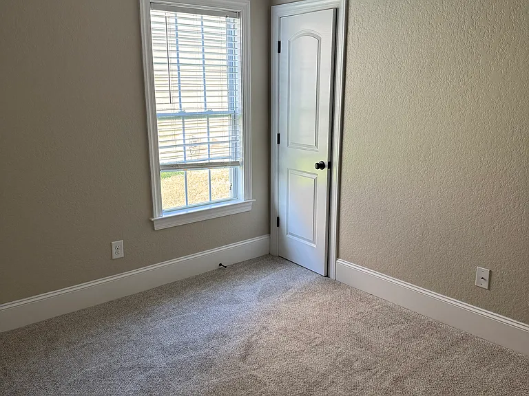 3509 A Ellsworth Dr — Photo 16