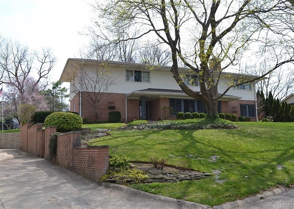 1st image of 605 Westchester Park Dr