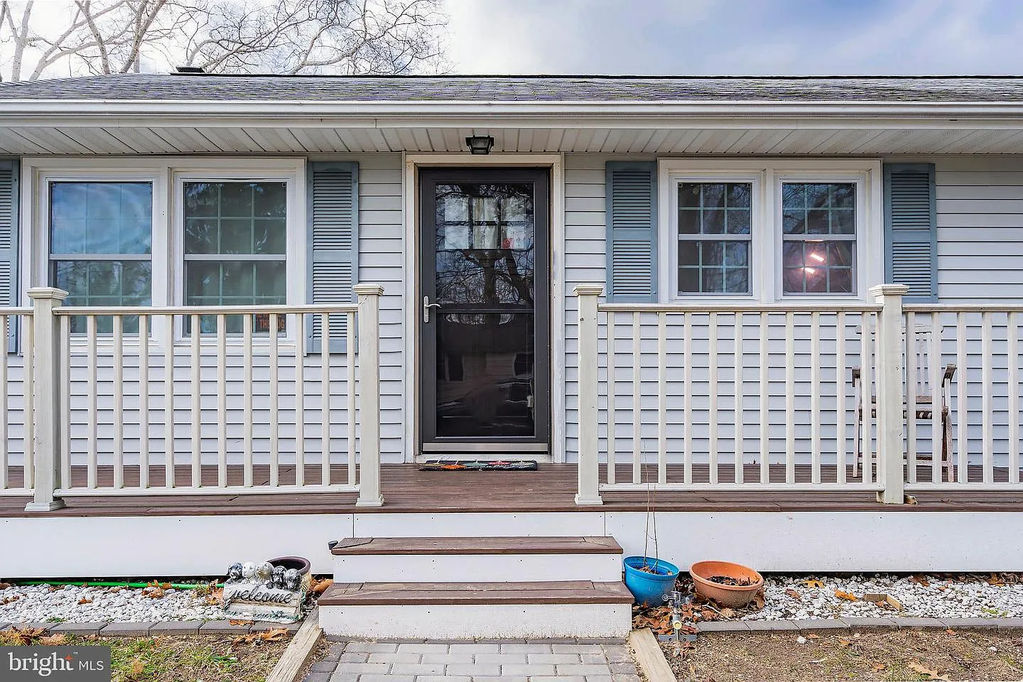 1016 Ship Ave photo 1