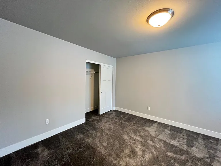 15675 NE Clackamas Ct — Photo 22