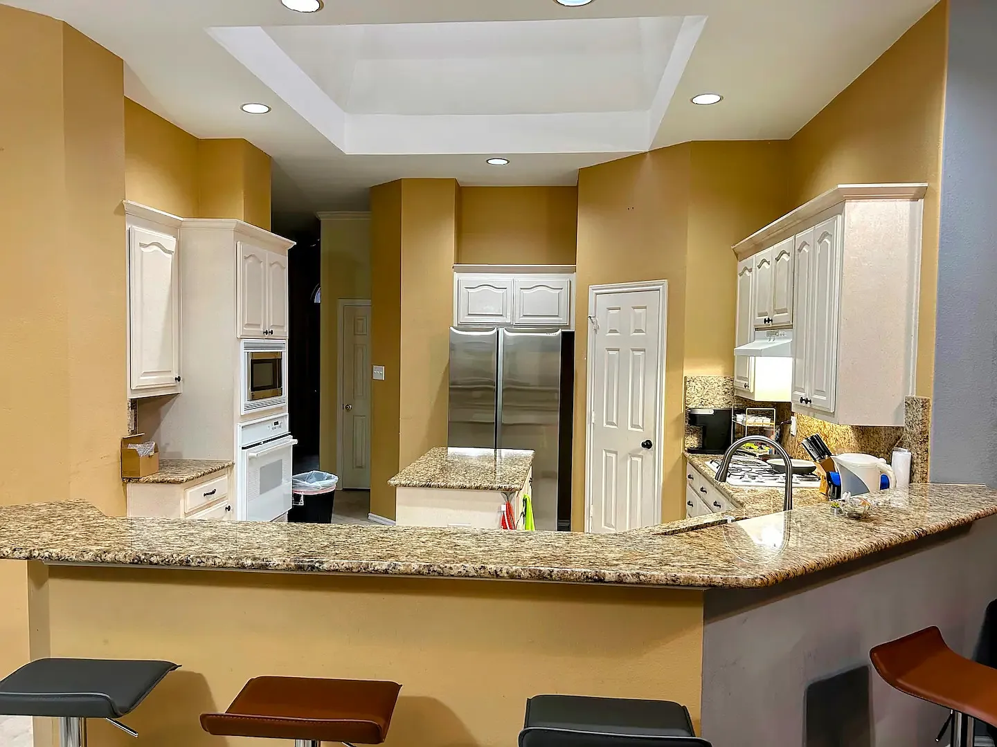 4 bed, 2345 sqft, $4,500 — Photo 1