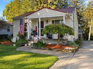 394 Long St, Amherst, OH 44001