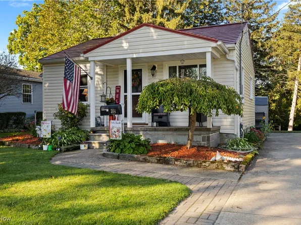 394 Long St, Amherst, OH 44001