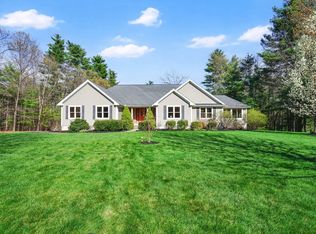 4 Deer Run, Holyoke, MA 01040