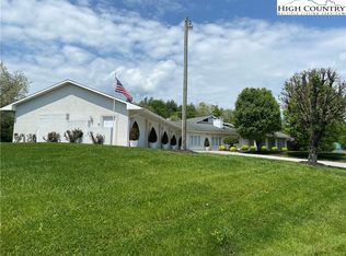 904 Fraser Rd, Sparta, NC 28675