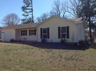 711 Sunshine Ave, Gassville, AR 72635