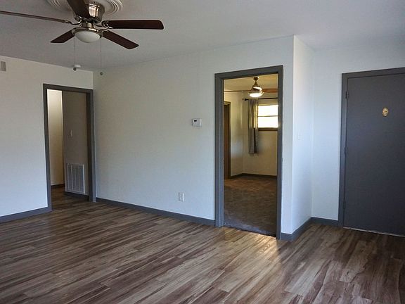4th image of 1715 Woodrow Ave