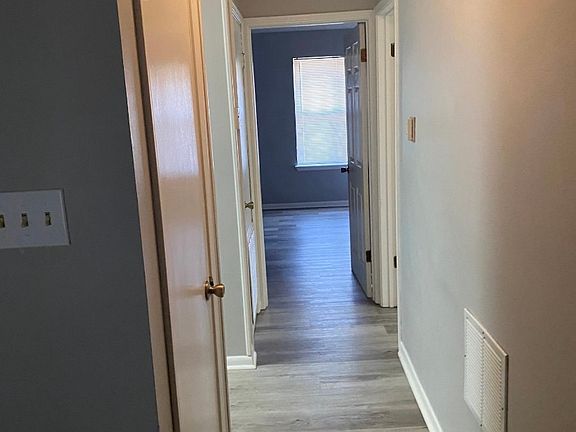5th image of 5141 Butter Creek Ln APT 210