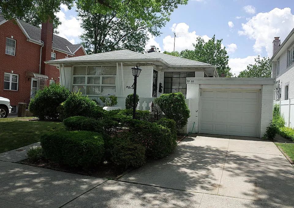 1st image of 53-06 Francis Lewis Blvd