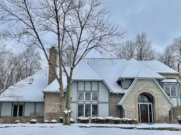 2210 Hampton Ct, Lima, OH 45805