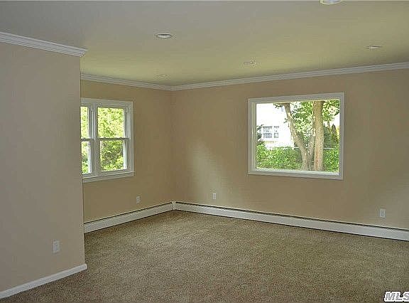 3rd image of 7 Adelaide Park