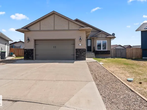511 Lakewood Close, Cold Lake, AB T9M 0E9