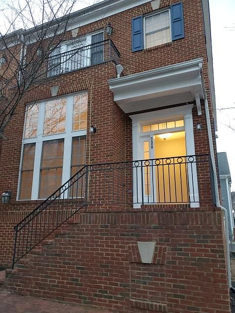 1st image of 720 Vestal St
