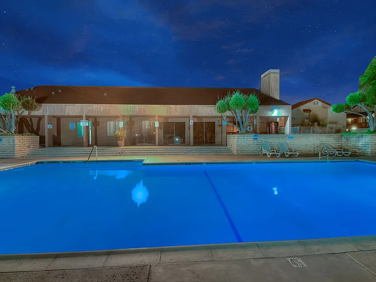 Woodside Village Apartments Pool