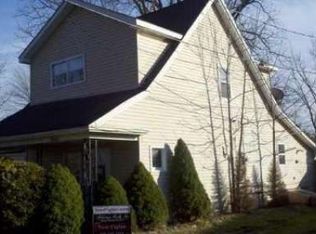 34844 Maple St, Memphis, MI 48041