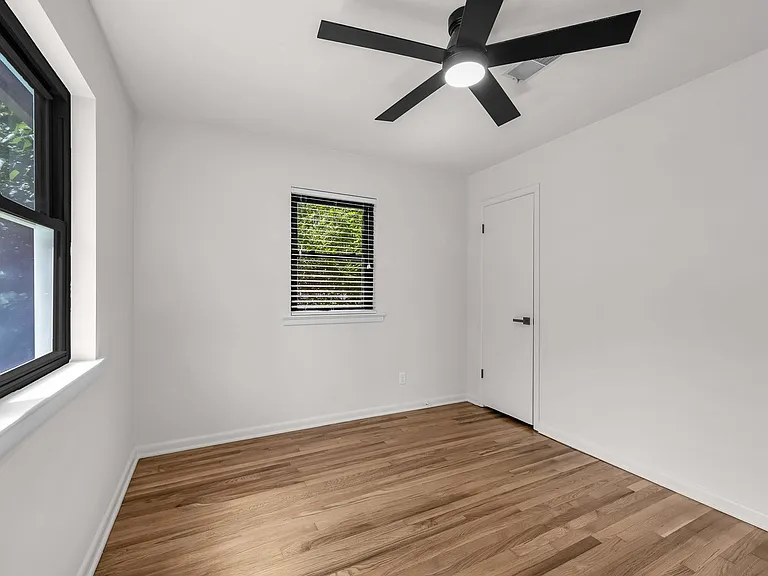 1414 S West Ave — Photo 22