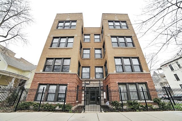 1st image of 1903 N Humboldt Blvd APT 3