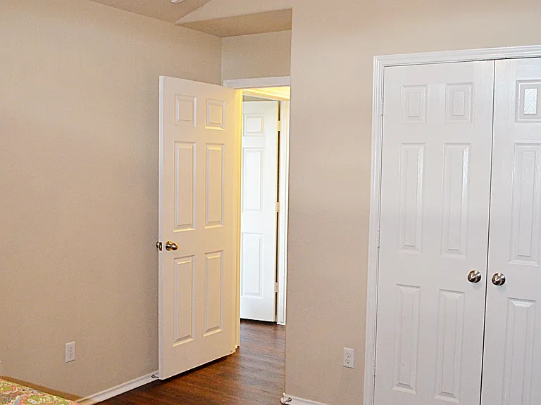 5407 Sulfur Spring Dr — Photo 30