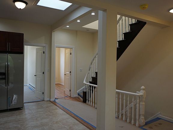 3rd image of 904 Sterling Pl #2