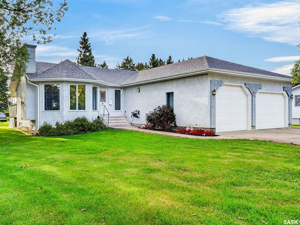 1st image of 720 6th Avenue