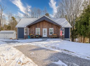 127 Sanders Ct, Brush Creek, TN 38547