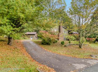 26 Old Gravity Rd, Carbondale, PA 18407