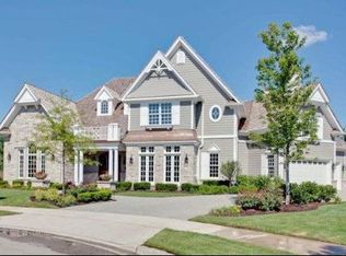 431 Woodland Park Ct, Hinsdale, IL 60521