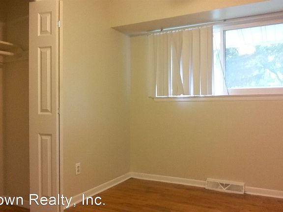 4th image of 1211 Desoto Ave