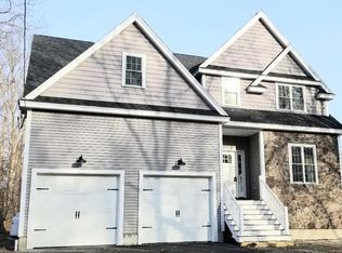 69 Rabbit Rd, Salisbury, MA 01952