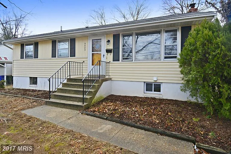 5005 Iroquois St photo 1